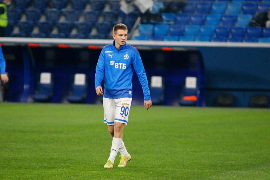    По информации инсайдера, красную карточку полузащитнику "Торпедо" Владиславу Галкину отменят. Maksim Konstantinov/Globallookpress