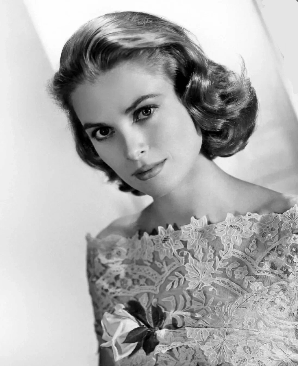 Грейс Келли в свадебном платье