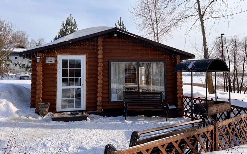    Уютная беседка с зоной барбекю. Фото: «Фемили парк»