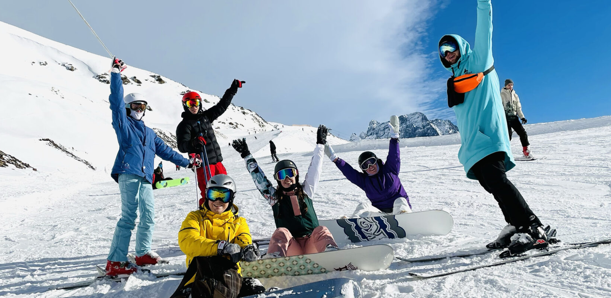 Катка на Домбае. Источник: фотобанк Trip Family.