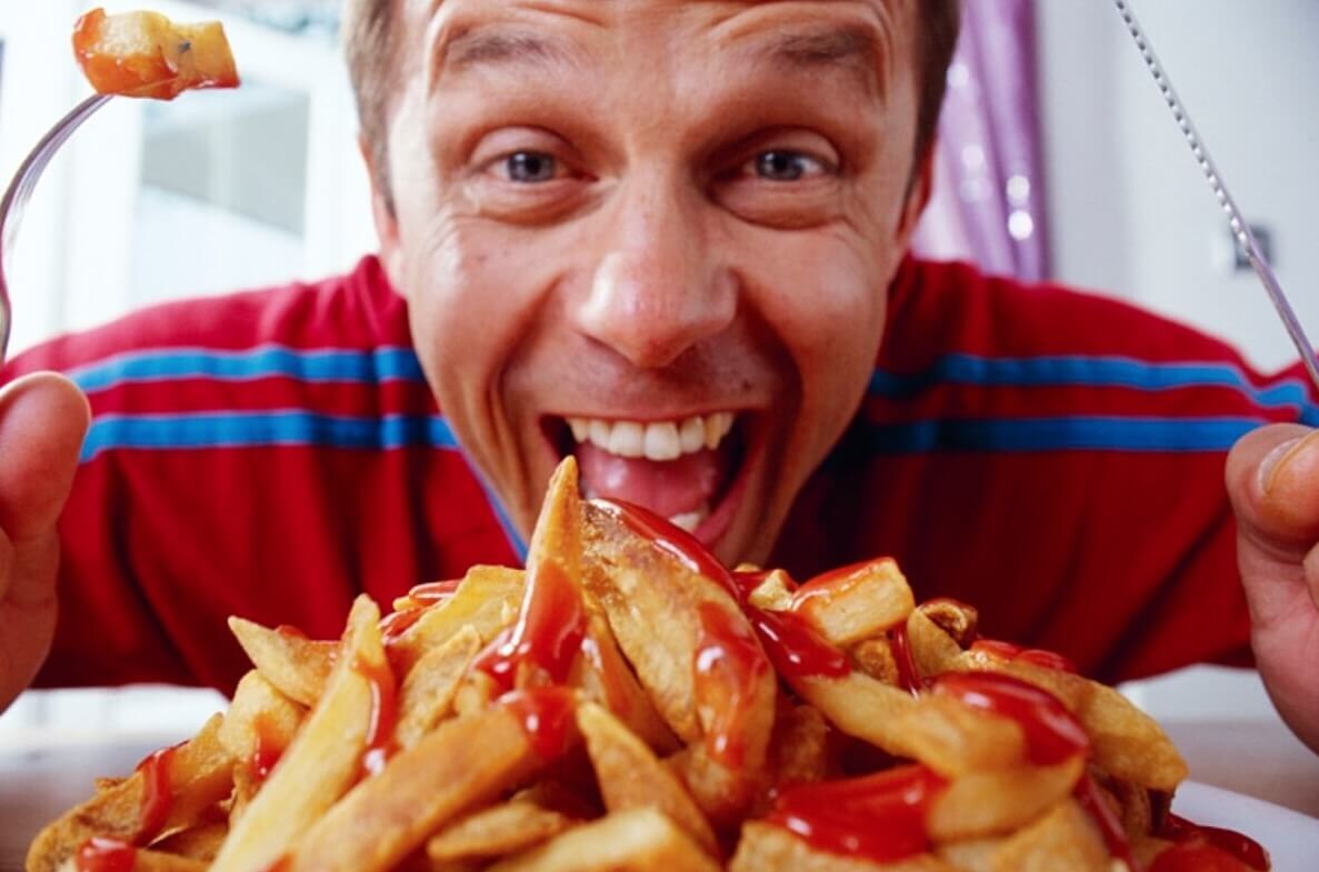    Острая пища запускает в организме человека кучу разных процессов, и при этом мы даже успеваем получать удовольствие. Источник изображения: Science Alert