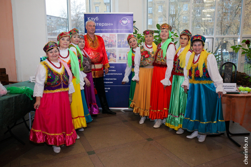    Ярмарка "Твой выбор" состоялась в Комсомольце. Свои услуги представили больше 20 учреждений и организаций.