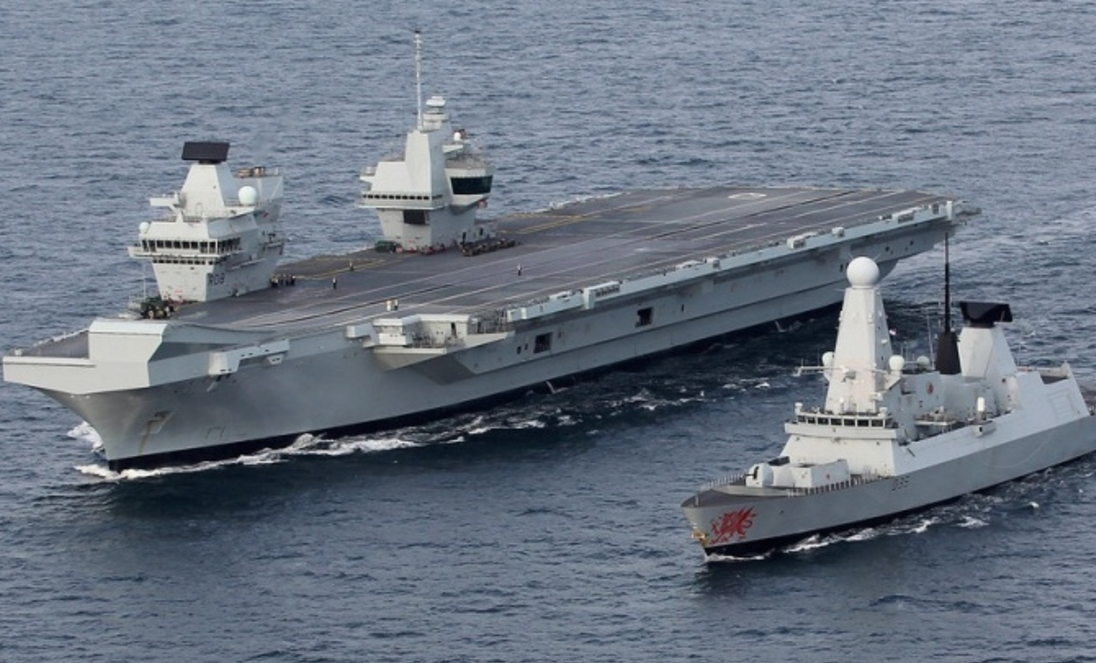 Два главных актива Королеского британского флота, и оба постоянно подводят. Фото Royal Navy