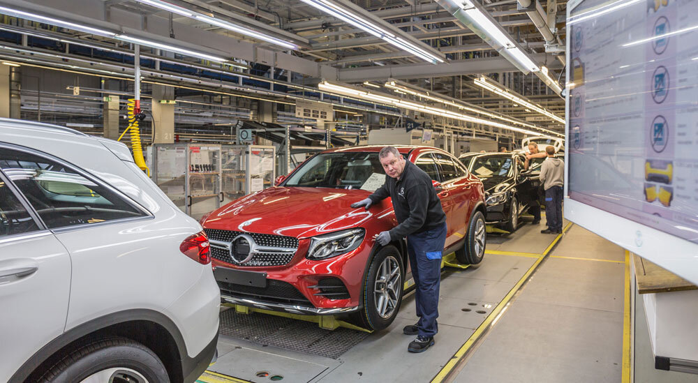 В России снова выпускают Mercedes-Benz. Источник иллюстрации - auto.ru