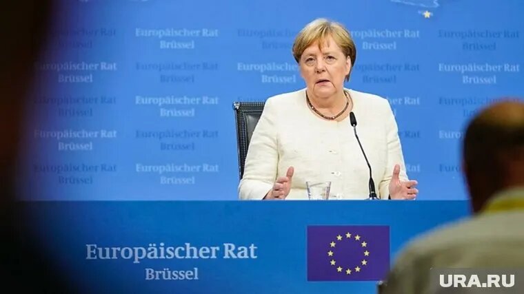 Меркель опасалась военного ответа России, поэтому отказалась принимать Украину в НАТО. Фото: bundeskanzlerin.de