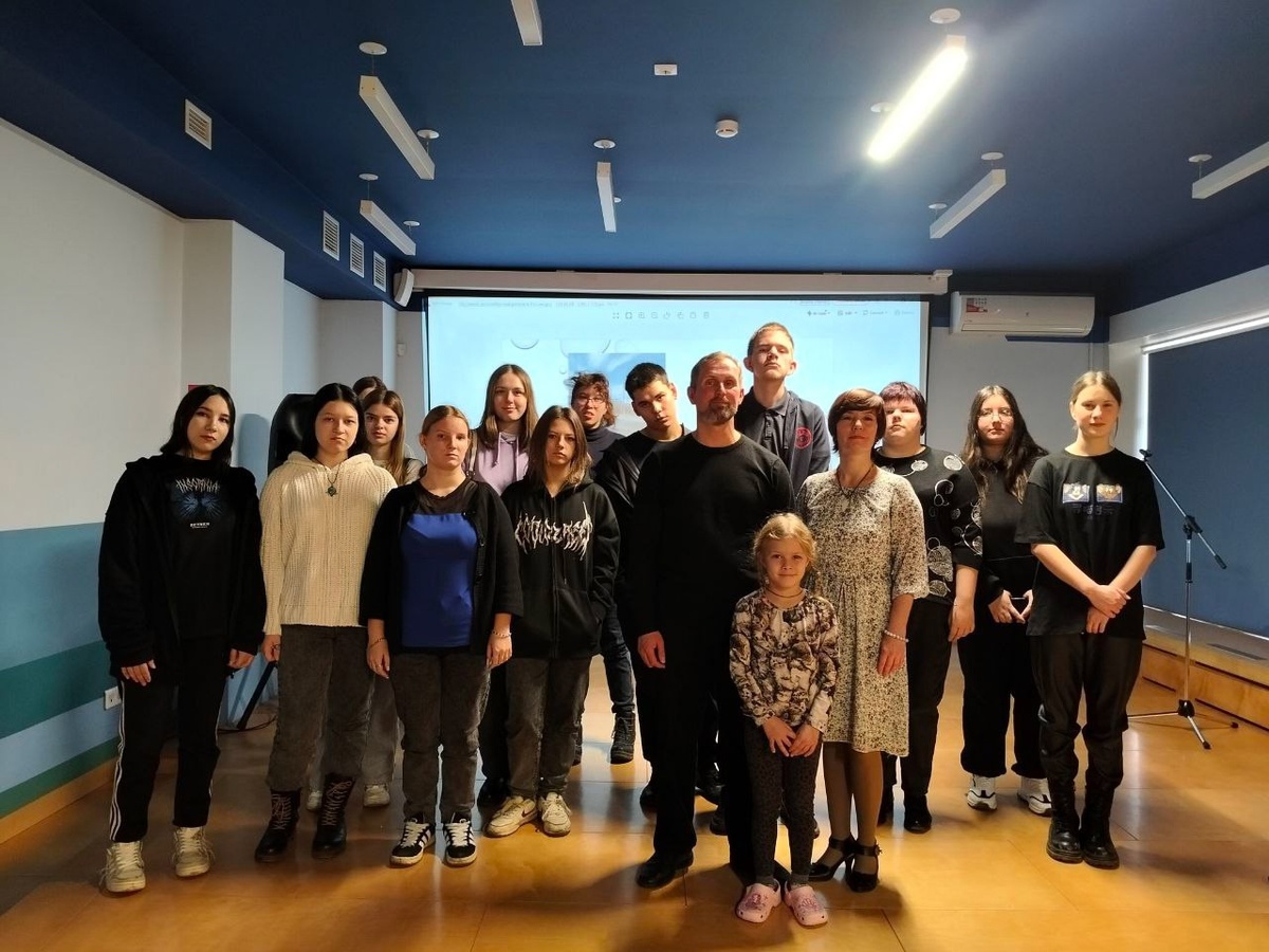 20.11.24. Огромное спасибо Центральной Городской Детской Библиотеке города Самары! Фото из личного архива автора