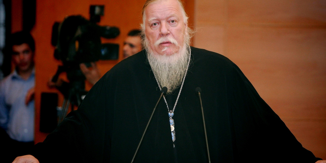 Почему любовь — это не чувство? Объясняет священник и психолог