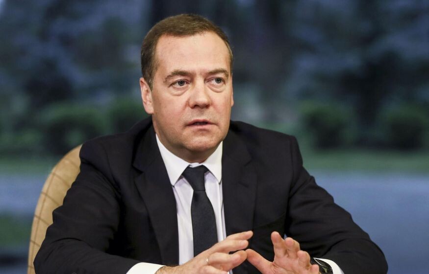    «У нас не всё хорошо»: Медведев заявил о проблемах с выплатами бойцам СВО