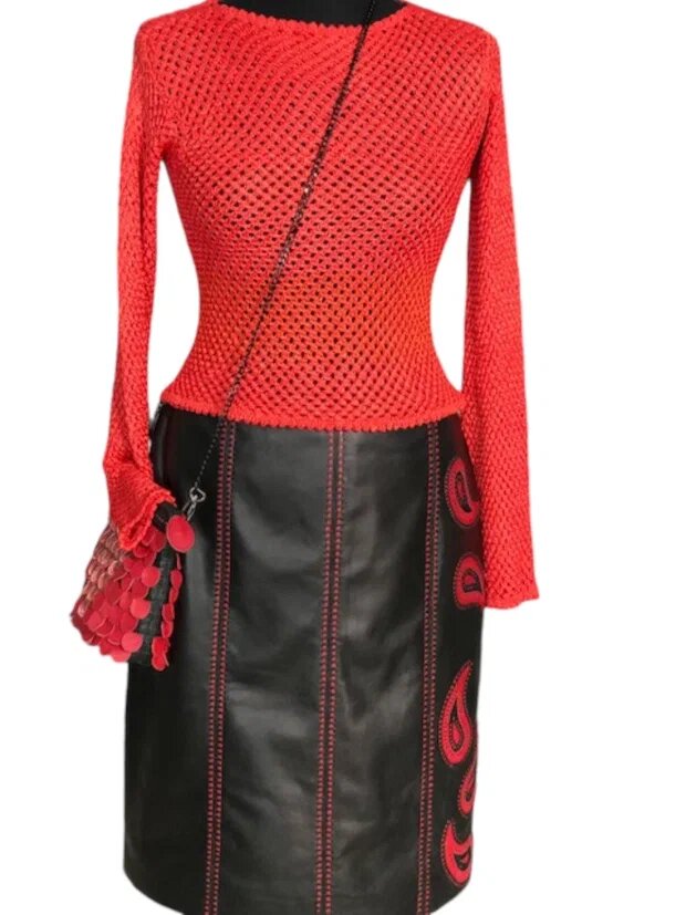 Кожаная юбка с аппликацией. Ателье Ирины Берзиной.