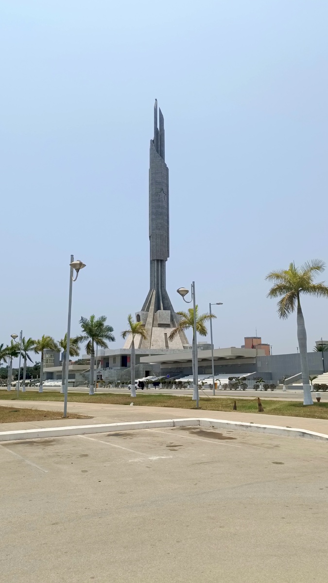 На берегу океана 