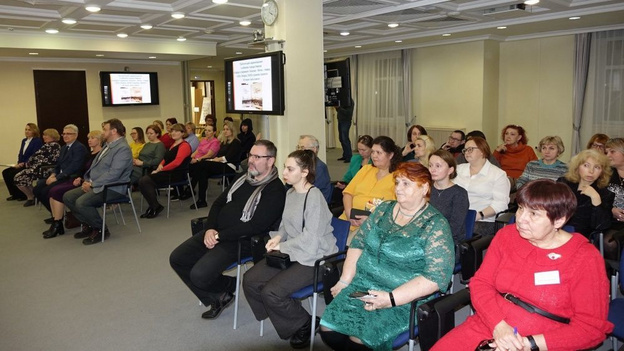    В Кирове озвучили юбилейную книгу «Город и горожане»