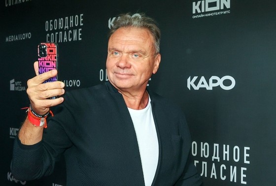    Игорь Мишин