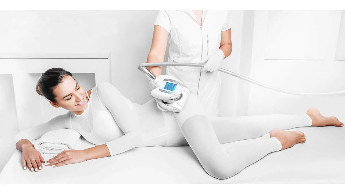 Для LPG массажа необходим специальный костюм