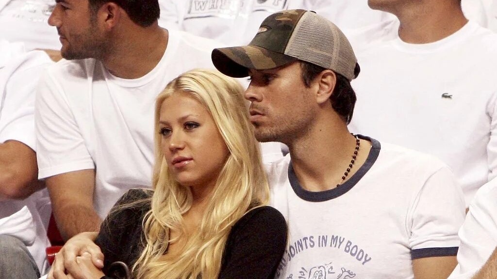 И это лучше всего доказывают Энрике Иглесиас и Анна Курникова – герои моей сегодняшней статьи, которые уже 22 года живут вместе, имеют трёх общих детей и при этом всё ещё не расписались официально.