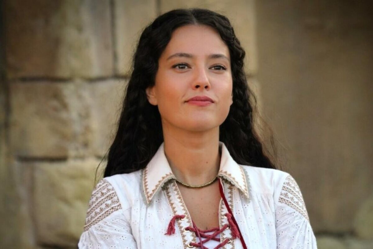    «Зимородок», реж. Бурджу Альптекин и Альптекин Бозкурт Кадр из фильма