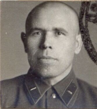 Юрин, Семен Васильевич. Национальность — русский. Родился 18.02.1904; место рождения — д. Старая Мурава Нижне-Ломовского р-на Пензенской обл.. Смерть: в 1983 году.

Полковник ГБ, нач. спецгруппы НКГБ СССР «Мстители» (10.1943).

Член ВКП(б) c 1927.

В РККА с 1926.

Подвергался репрессиям.   Арестован 15.12.1943.   Обвинение — ст. 180 п. «б» УК БССР.   Особым совещанием при НКВД СССР 08.03.1944 приговорен к 10 годам лишения свободы.   Особым совещанием при МГБ СССР 05.04.1949 освобожден условно-досрочно.   Реабилитирован Военной коллегией Верховного суда СССР 13.04.1955.  