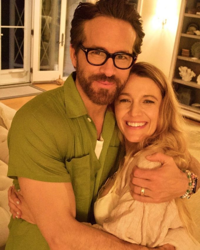 @blakelively, соцсети
