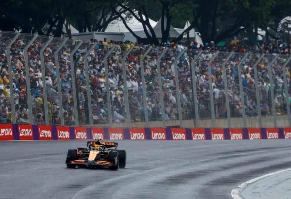    Ландо Норрис считает, что Red Bull Racing всё ещё может выиграть титулMcLaren