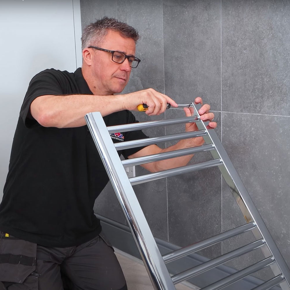 Устанавливаем полотенцесушитель своими руками: пошаговая инструкция