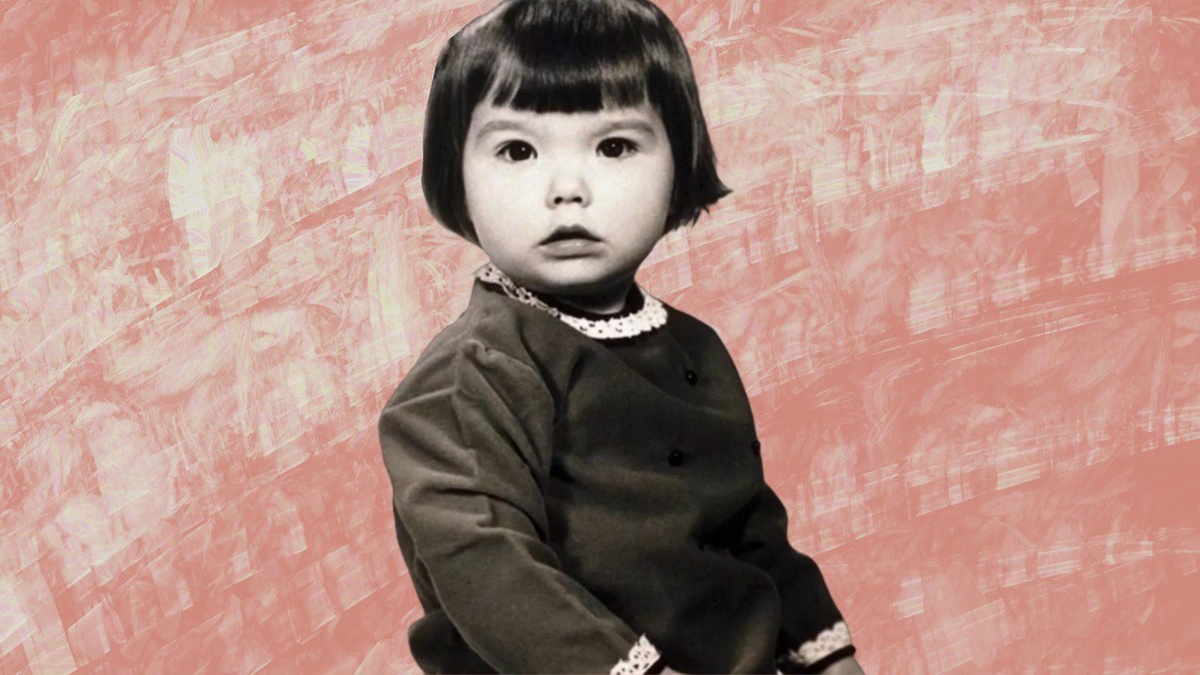 Бьёрк Гвюдмюндсдо́уттир в детстве