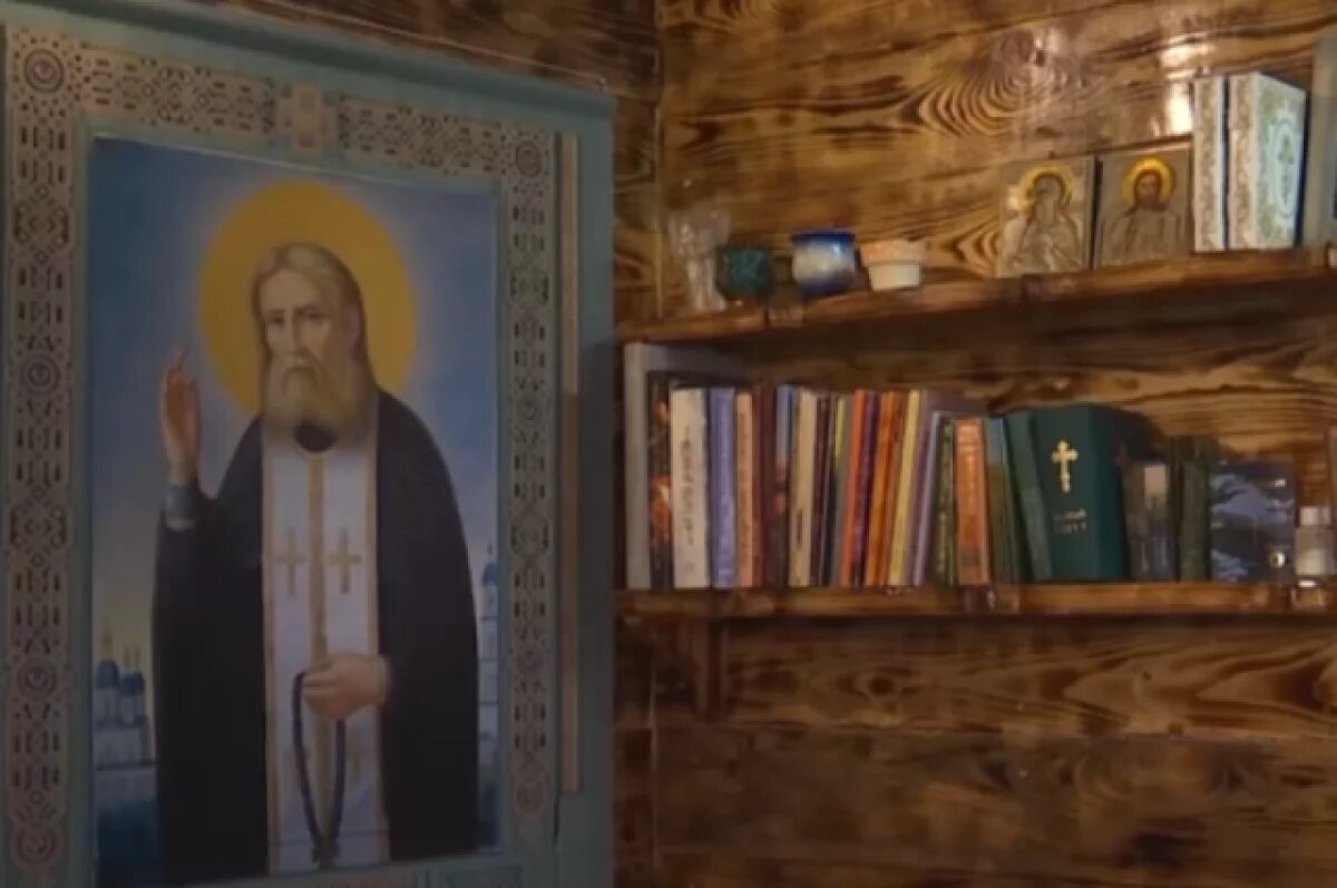    По словам отца Дмитрия, многие участники СВО меняют свое отношения к вере, осознав её силу.