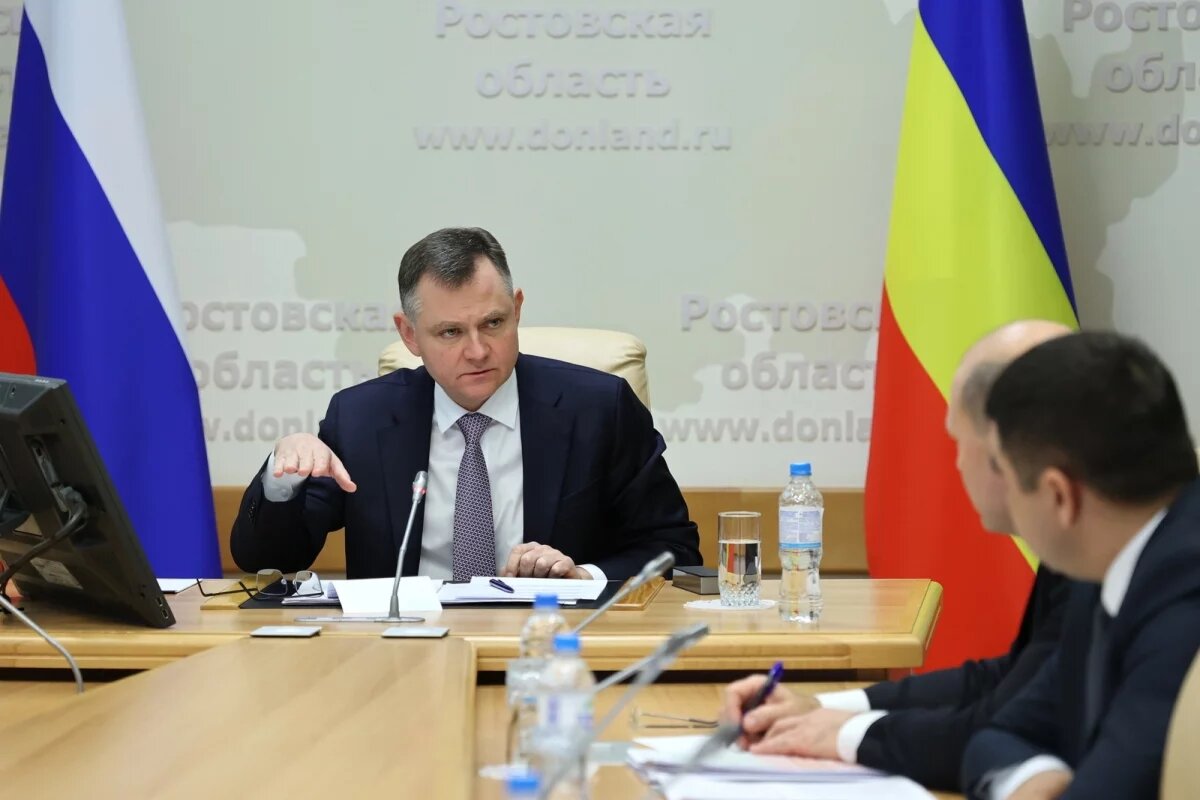    Юрий Слюсарь обещал бороться с «вопиющим безобразием» в транспорте Дона