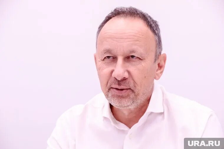 Перевозка грузов станет удобнее и выгоднее благодаря беспилотным фурам, отметил Амир Валиев. Фото: Роман Наумов © URA.RU