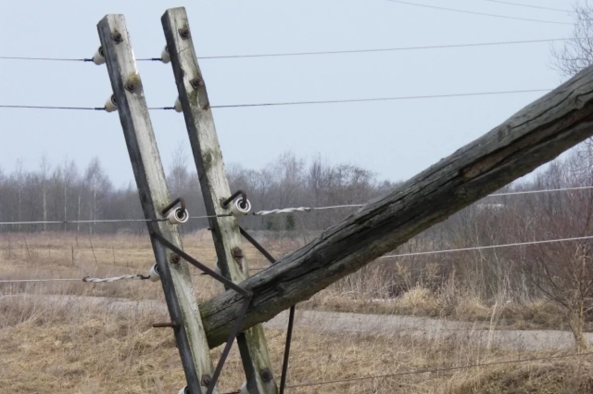   12 округов Нижегородской области остались без света из-за непогоды