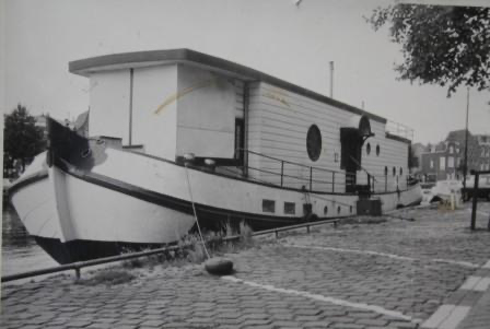 Кораблик «Северное сияние». ruskerk.nl