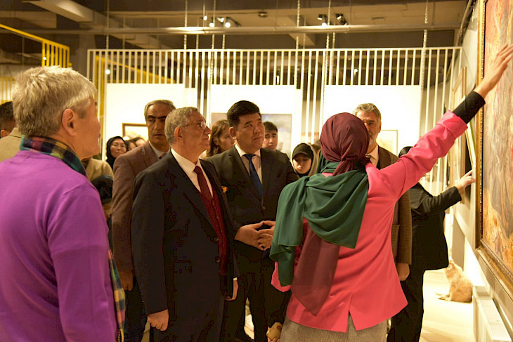 Листайте вправо, чтобы увидеть больше изображений