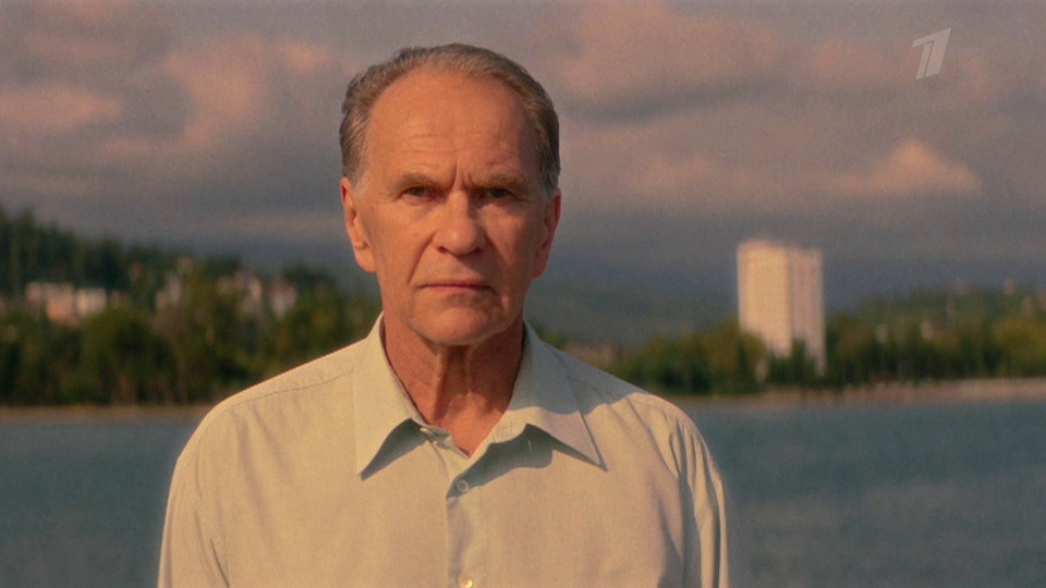 Вот чего он грустный такой Кротов. Ведь без проблем же купил билет в "город контрастов". Фото Яндекс.Картинки. 