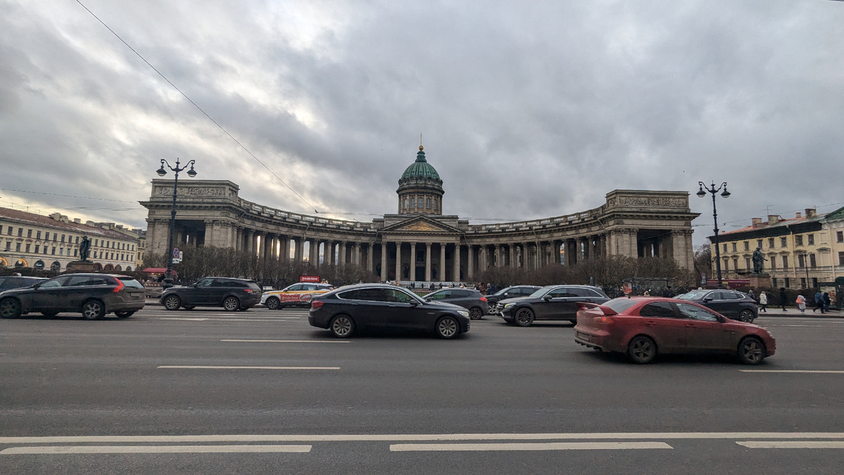 Питер. Здесь и далее, все фото автора