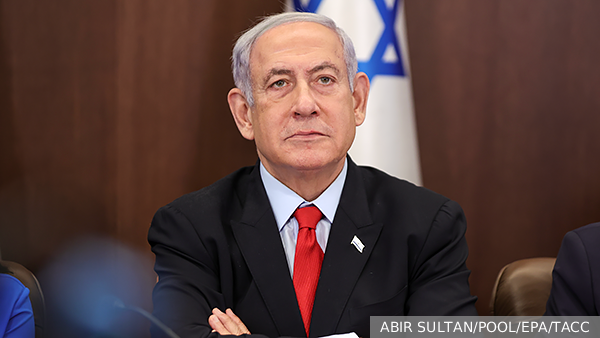     Фото: ABIR SULTAN/POOL/EPA/ТАСС   
 Текст: Евгений Поздняков