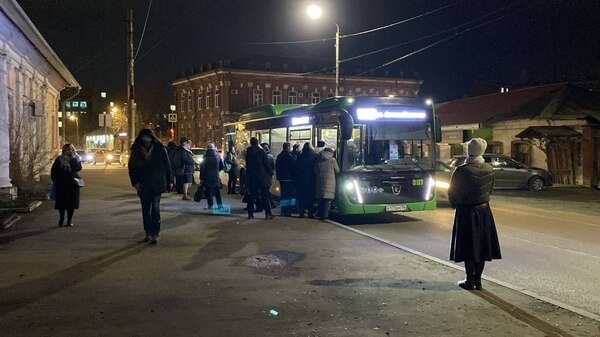    Мэрия Оренбурга все-таки нашла нарушения в работе автобусов. Будут приняты меры в отношении перевозчиков