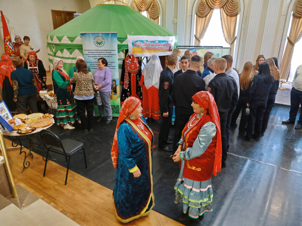     День башкирской культуры отпраздновали в Оренбурге Ирина Рабочих
📷    День башкирской культуры отпраздновали в Оренбурге Ирина Рабочих
📷    День башкирской культуры отпраздновали в Оренбурге Ирина Рабочих
📷    День башкирской культуры отпраздновали в Оренбурге Ирина Рабочих
📷    День башкирской культуры отпраздновали в Оренбурге Ирина Рабочих
📷    День башкирской культуры отпраздновали в Оренбурге Ирина Рабочих
