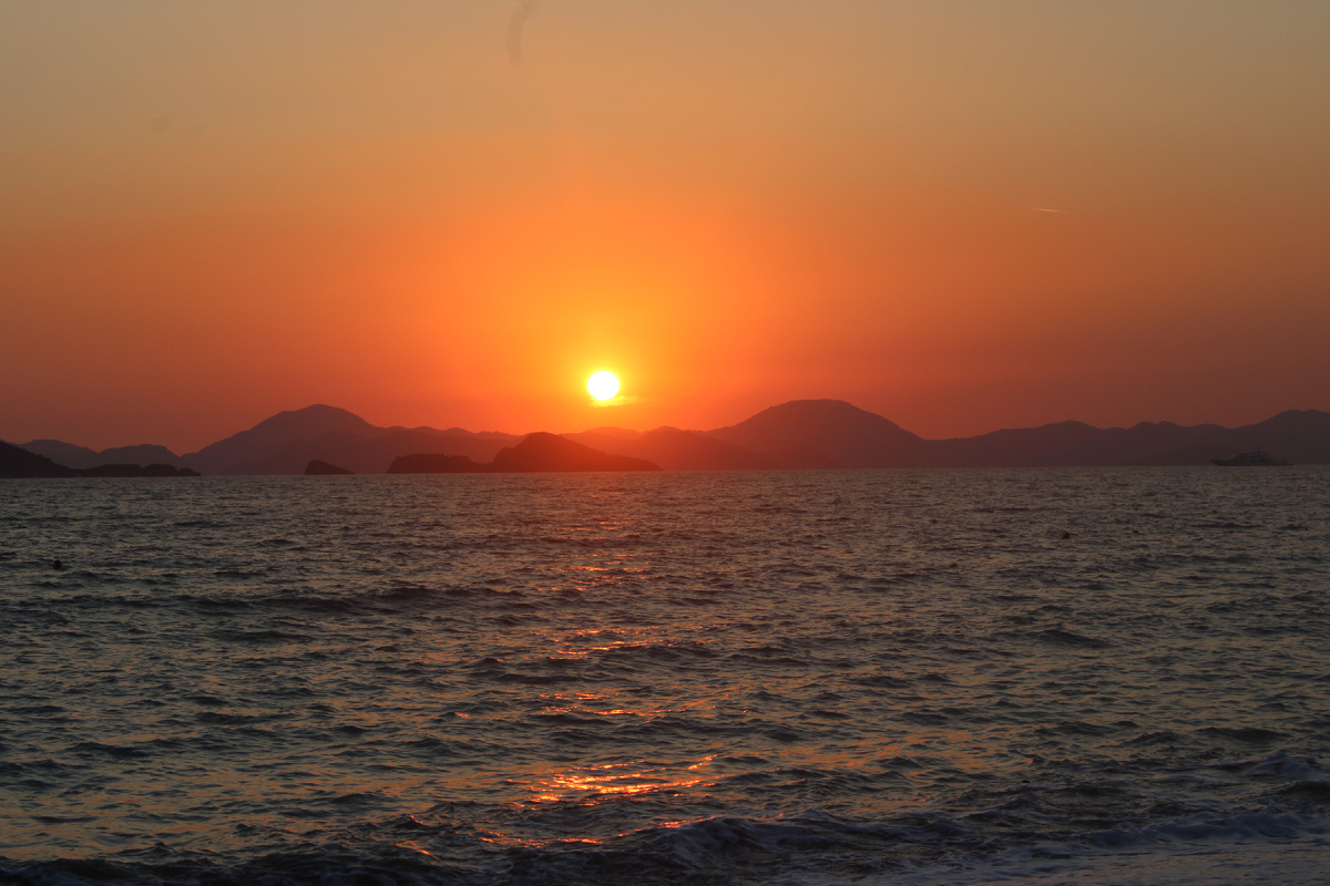 Солнце садится на глазах