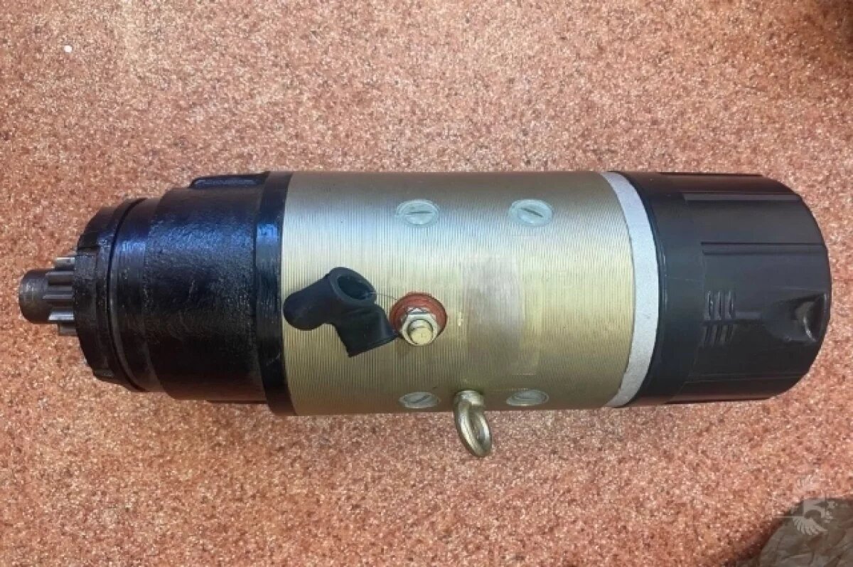    Житель Челябинска пытался вывезти за рубеж генераторы для военной техники