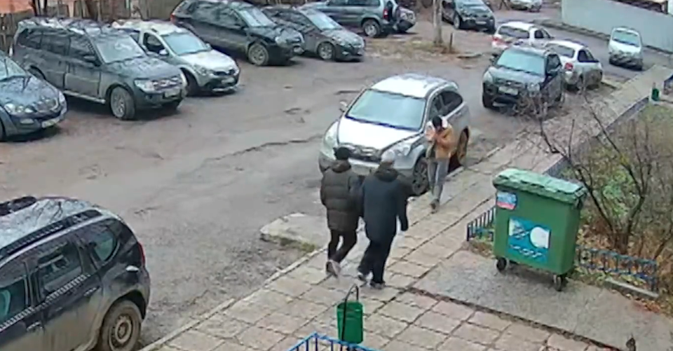 Фото: скрин видео с камеры уличного наблюдения/НТВ.