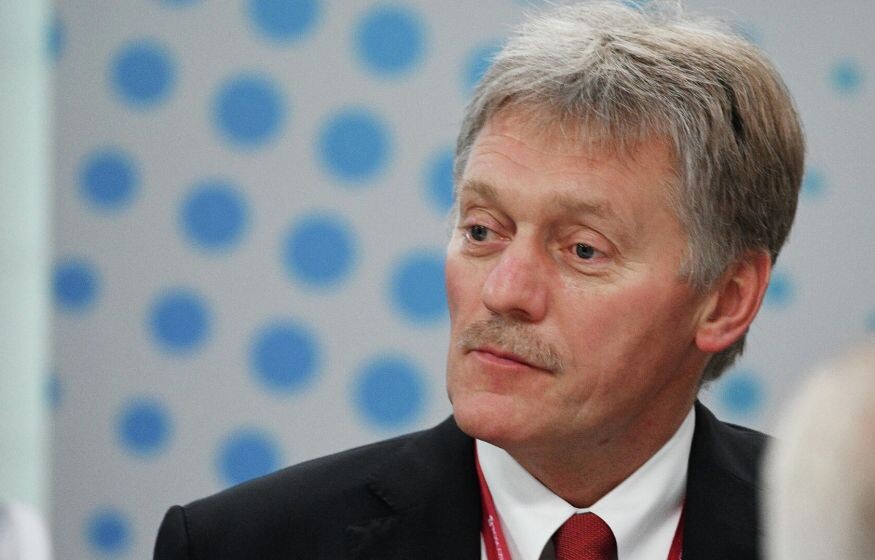    Песков сообщил, что Путин готовится к новому совещанию