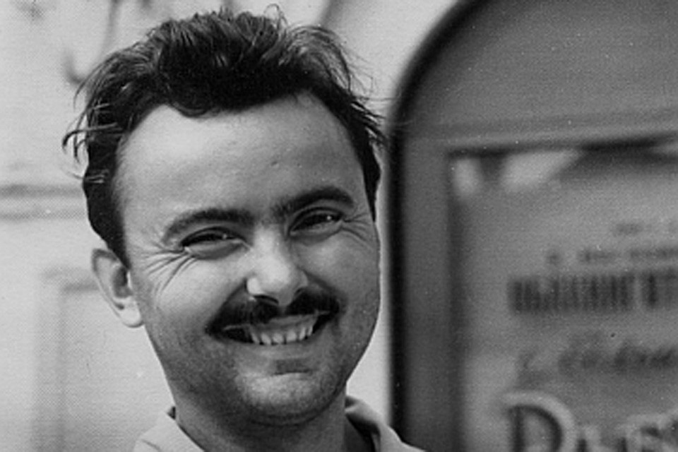    Анатолий Поперечный гонорар за песню «Соловьиная роща» почти не использовал в своих «корыстных» целях Википедия