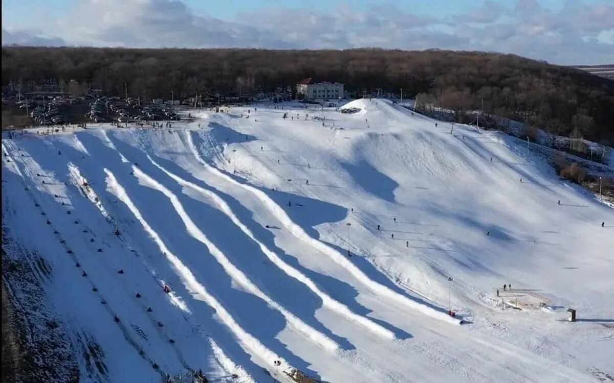    Горнолыжный комплекс «Донгор» снова выставили на продажу скриншот с сайта «Авито»