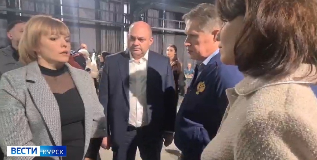    Министр здравоохранения РФ и губернатор Курской области посещают креативный кластер "Поток"