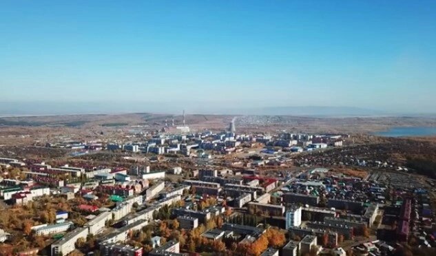    Самолёт Су-24М на постаменте в парк «Взлётный».Фото: 2ГИС/ Сергей Артюх