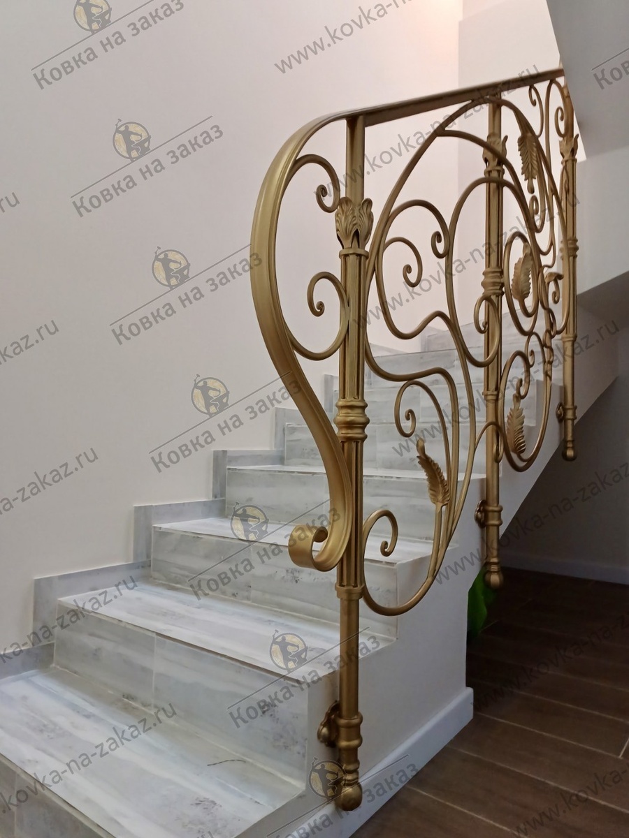 На фото небольшая подборка примеров ограждений для лестницы с торцевым креплением из нашего портфолио.