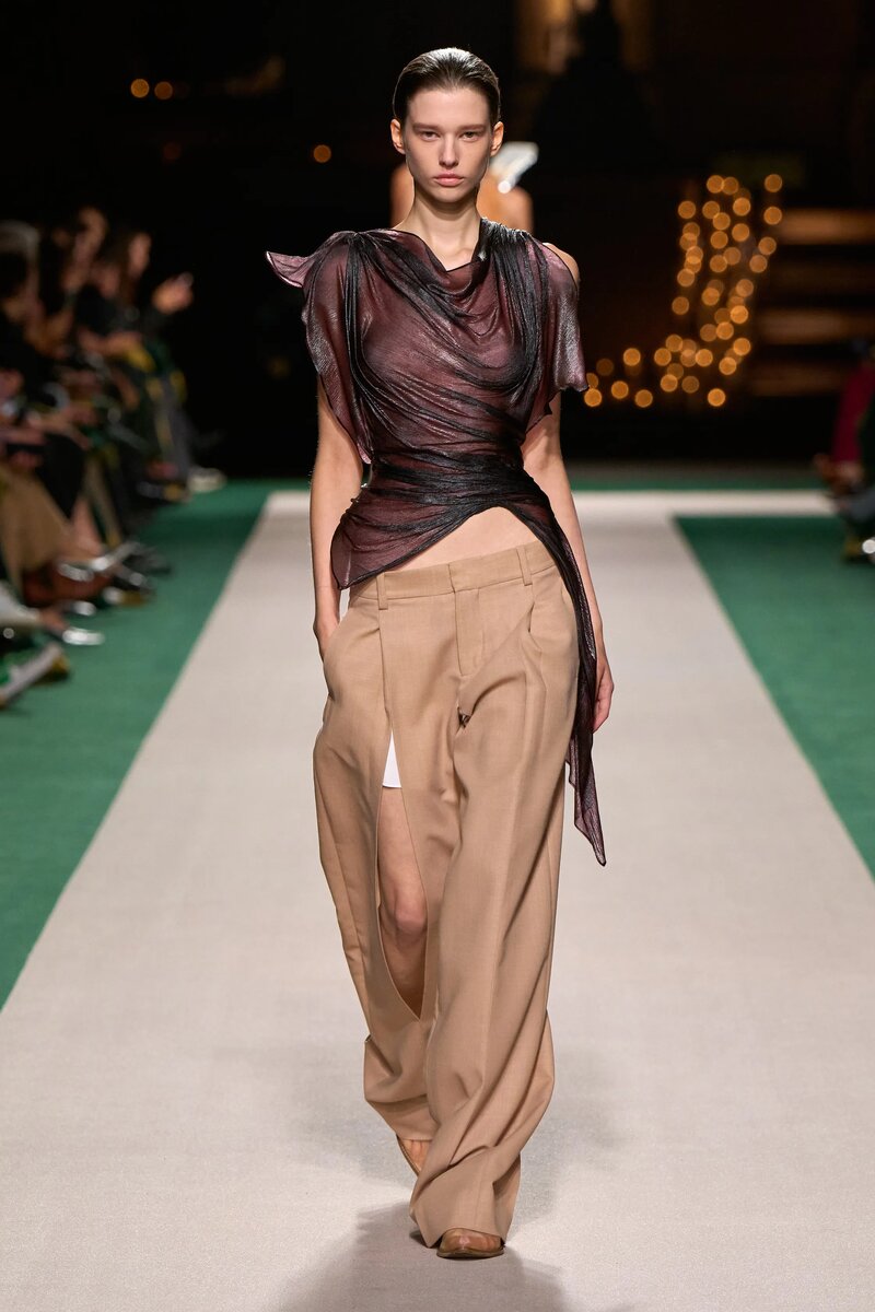 Victoria Beckham Spring 2025