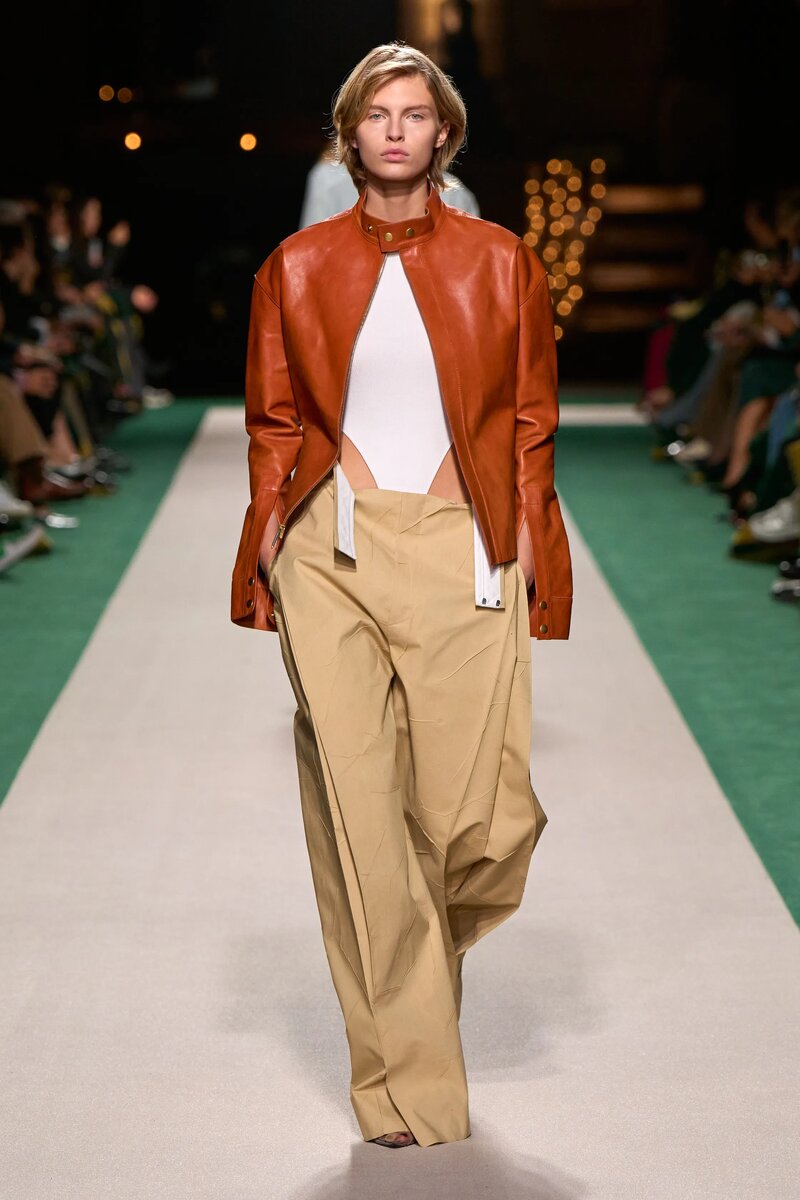 Victoria Beckham Spring 2025
