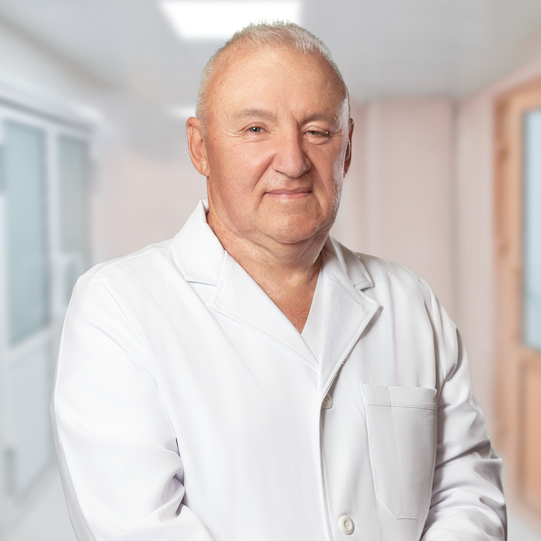 Логвинов Леонид Алексеевич — врач уролог-андролог высшей категории, кандидат медицинских наук, заведующий урологическим отделением клиники на Профсоюзной. Член Московского и Российского общества урологов, член Европейской ассоциации урологов.