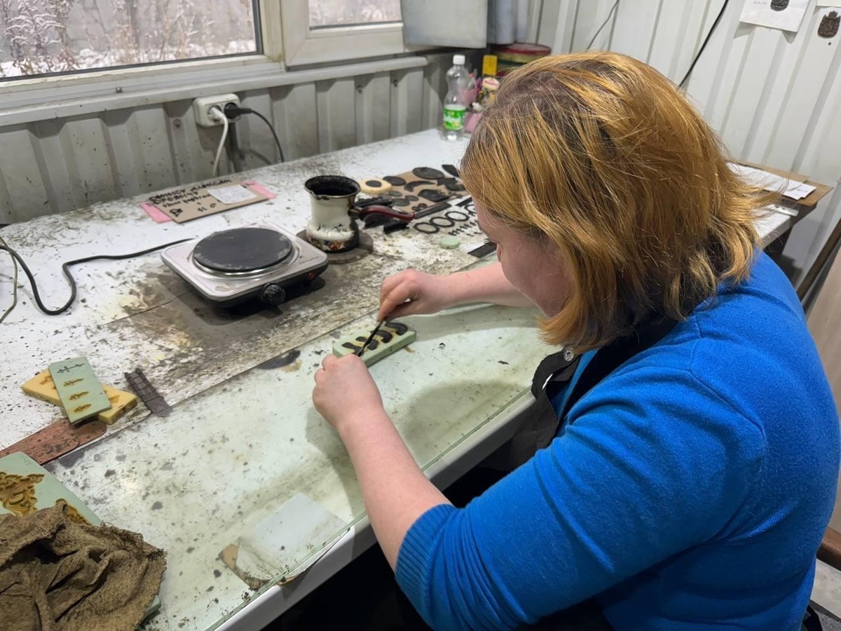 мастер-восковщик Татьяна