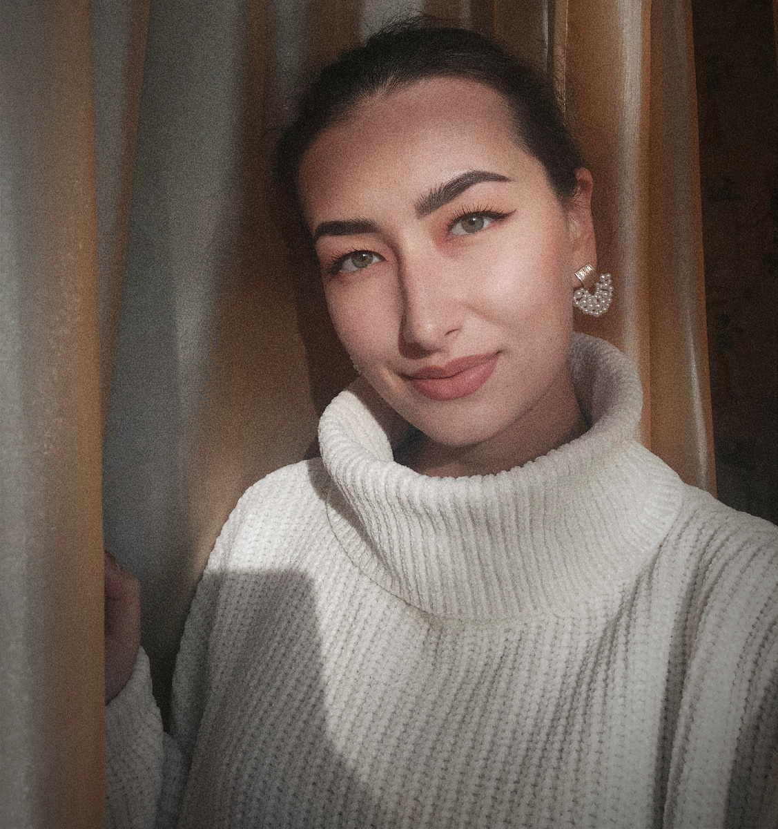 Это я и так я выглядела до декрета 😀 