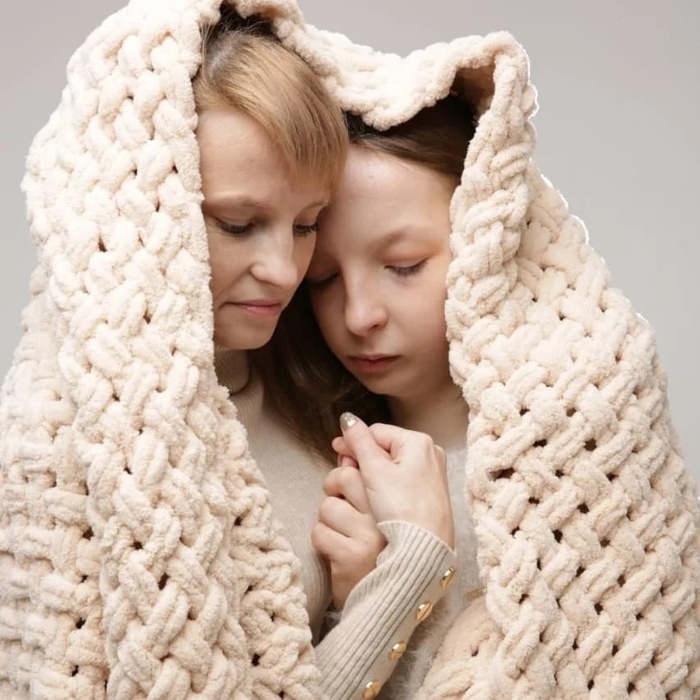 Мама Анастасия и дочка Ириша